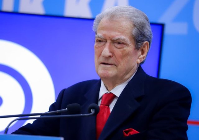 &ldquo;Ermal Beqiri kryemafiozi i IT&rdquo;/ Berisha denoncon &lsquo;Durana Tech