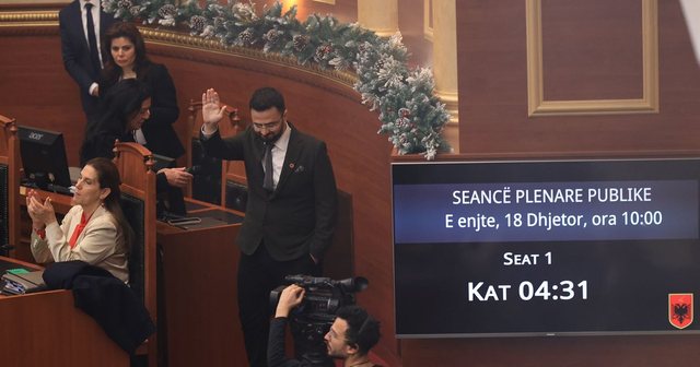 Mes tymit dhe kaosit, Endri Shabani betohet si Avokat i Popullit! Falenderon PS