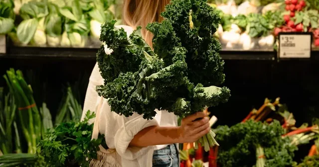The dirtiest object in the supermarket? You probably touch it every time you