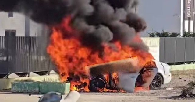 Aksident i frikshëm në autostradën Tiranë-Durrës, mjeti