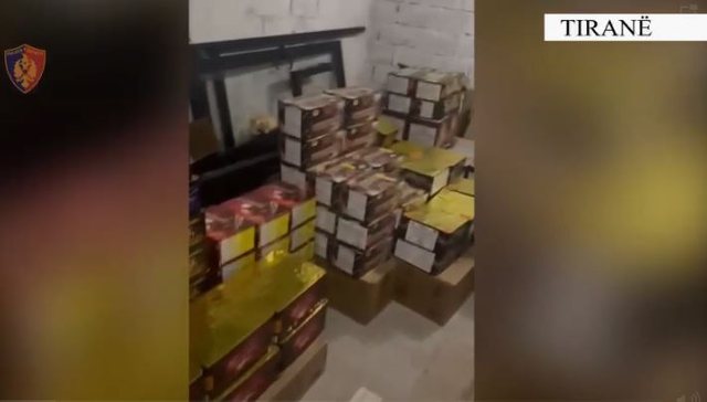 On the eve of the end-of-year holidays! Fireworks warehouse discovered in