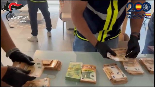 Tre të arratisur italianë arrestohen në Ibiza si pjesë e