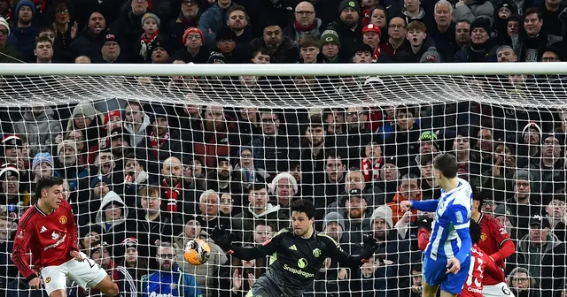 United pëson tjetër disfatë të rëndë, eliminohet