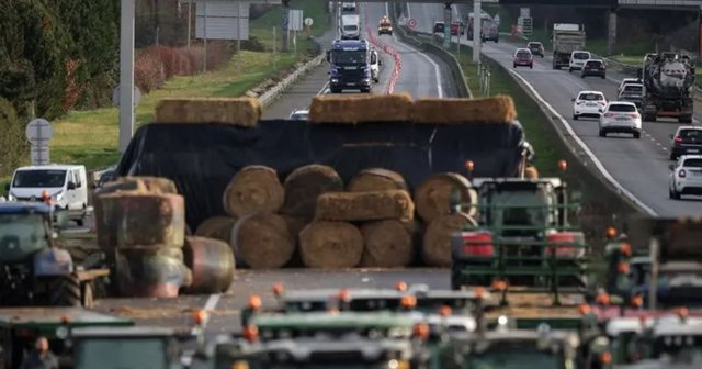 Qeveria franceze: Pezulloni protestat e fermer&euml;ve n&euml; Krishtlindje