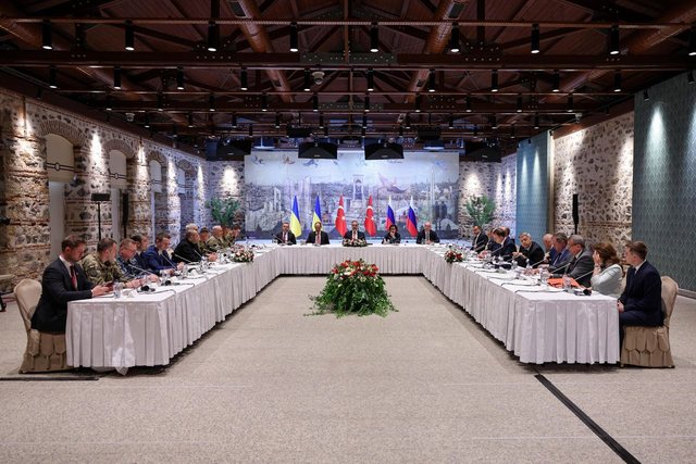 Mbyllen bisedimet Ukrainë-Rusi në Stamboll, asnjë përparim