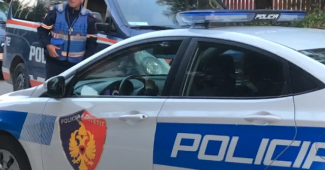 Firearm in taxi/ Driver arrested in Vlora, collaborated with 17-year-old to sell