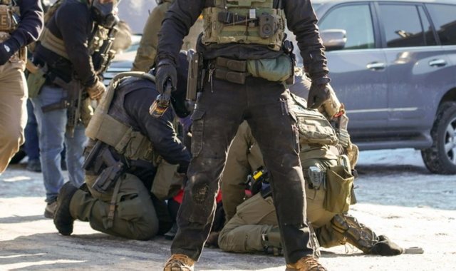 Trump i d&euml;rgon mesazh guvernatorit t&euml; Minesot&euml;s: Dor&euml;zoni