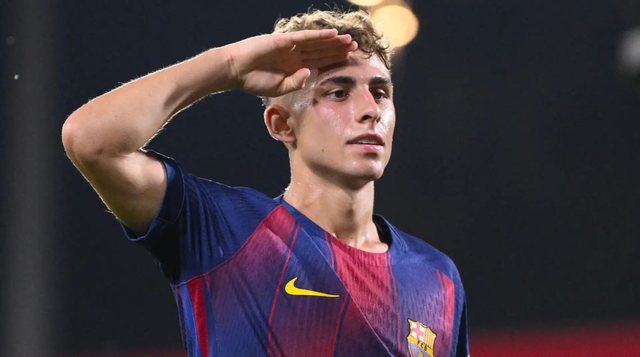 Tensione tek Barça, Fermin Lopez “përplas” drejtuesit