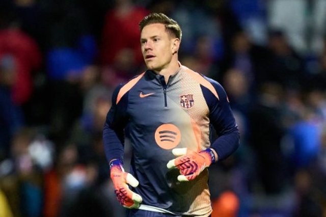 Nuk &euml;sht&euml; n&euml; planet e Hansi Flik, futbollisti i