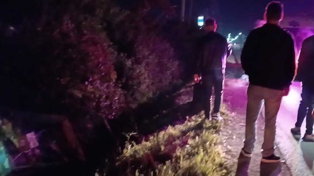 Aksident në Lushnjë/ Motoçikleta përfundon në kanal,