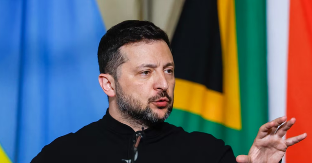 Kremlini refuzon ofertën e Zelenskyt për armëpushim 30 ditor