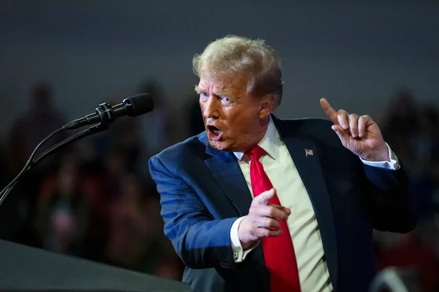 Trump godet grupet ekstremiste, njofton sulme masive kund&euml;r IS-it n&euml;