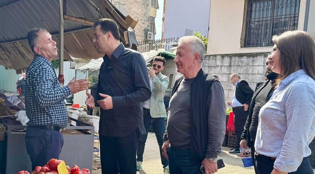 Lulzim Basha dhe Pëllumb Seferi, pranë qytetarëve të