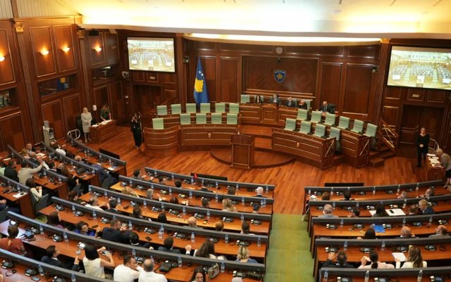 Nuk ka bashkëpunim! Dështon sërish seanca e konstituimit të