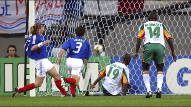 Franc&euml;-Senegal, sfida q&euml; rikthen hijet e err&euml;ta t&euml; 2002