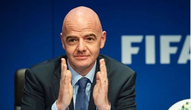 E konfirmon presidenti Infantino: Finalja e Botërorit do të ketë