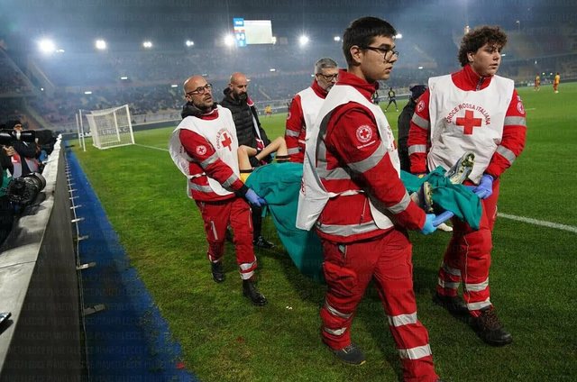 Dëmtimi i Medon Berishës, Lecce përditëson situatën