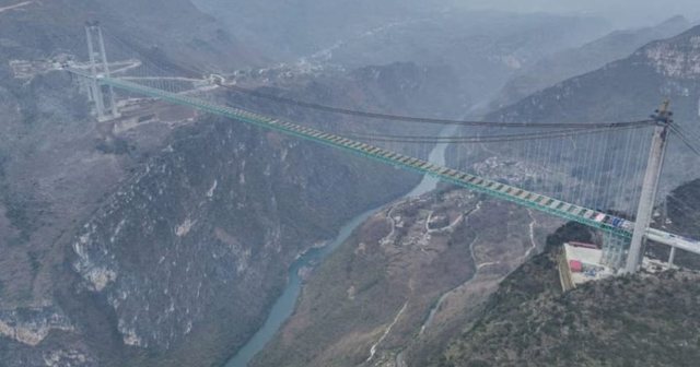 Ura më e lartë në botë që tejkalon edhe rrokaqiejt