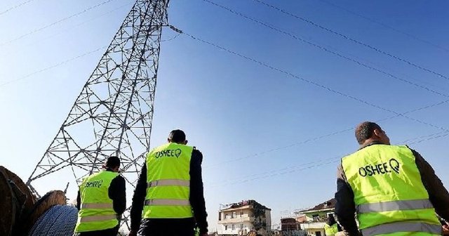 U kap me automjet t&euml; vjedhur, arrestohet p&euml;rgjegj&euml;si i OSHEE
