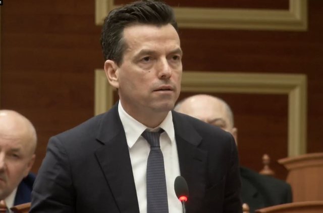 “Shau, intimidoi dhe talli hetuesit”/ “Përplasja”