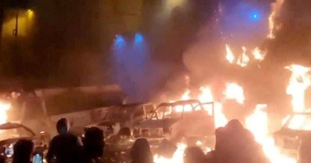 Irani i p&euml;rgjigjet Trump: Jemi gati si p&euml;r luft&euml; ashtu edhe