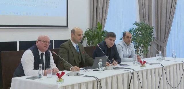 Kalvari me dosjen &lsquo;Partizani&rsquo;, Malltezi del n&euml; konferenc&euml;: