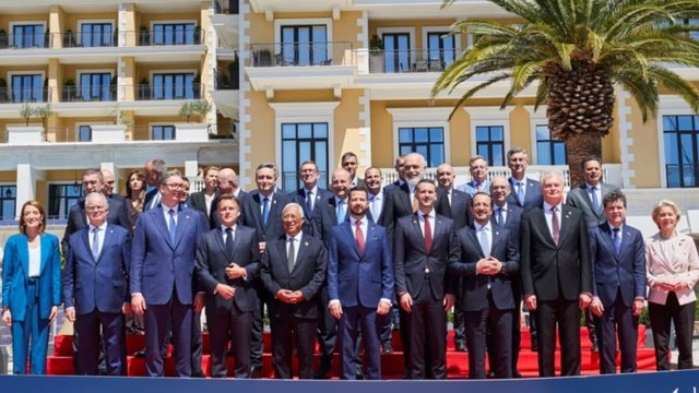 BE p&euml;rgatitet p&euml;r zgjerimin, analiza nga REL: An&euml;tar&euml;t e