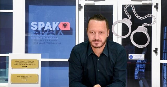 Merret i pandehur nga SPAK edhe ish kreu i ARRSH-së, Evis Berberi