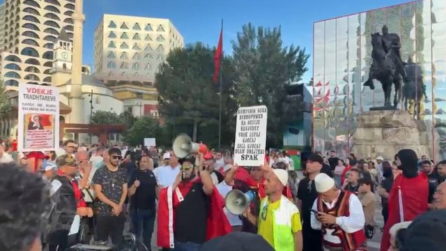 Pas incidenteve t&euml; mbr&euml;mshme, organizator&euml;t u b&euml;jn&euml;
