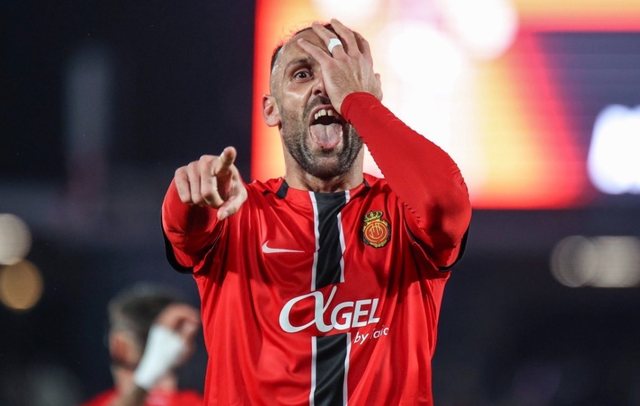 Nga trofeu i lojtarit t&euml; muajit te rekordi n&euml; Evrop&euml;, Murqi