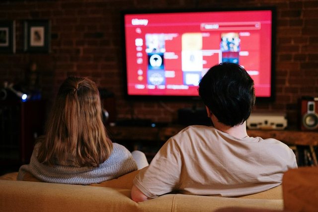 Shqiptarët harxhojnë rreth 3.4 mln euro në vit për Netflix