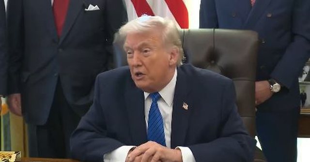 &ldquo;Kam p&euml;rfunduar 8 luft&euml;ra&rdquo;, Trump: Po i afrohemi nj&euml;