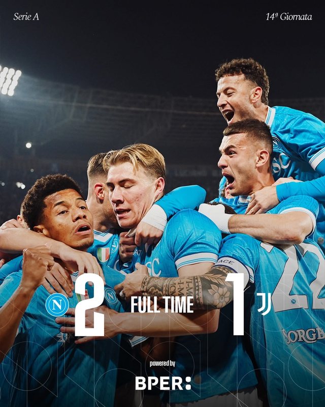 Hojlund nderon Napolin, dy gola ndaj Juves