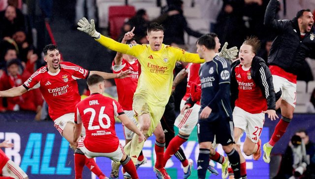 Mbappe can't even carry the game of 10 others on his shoulders, the 90