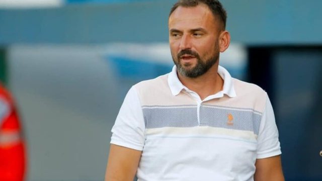 Tronditet Egnatia/ Trajneri i dy-herë kampionëve të