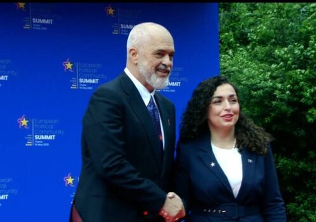 Presidentja Vjosa Osmani në Tiranë, pritet me ngrohtësi nga Rama