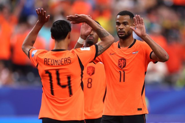 &ldquo;Manita&rdquo; e Holand&euml;s ndaj Suedis&euml;, Koeman besimplot&euml;: