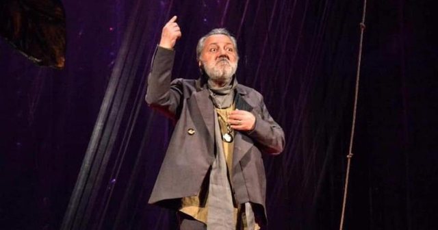 Teatri shqiptar në zi! Shuhet në moshën 66-vjeçare aktori