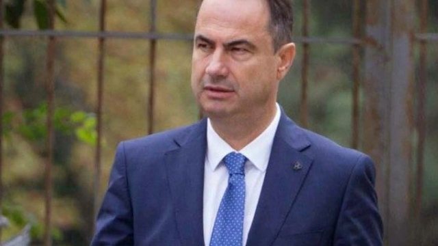 Uprising of DP MPs, Berisha withdraws from boycott of Reforms committees