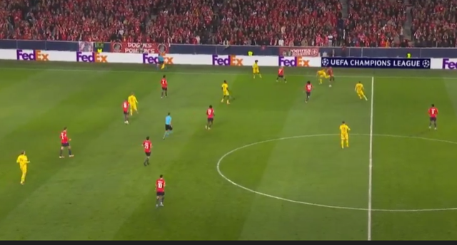 Lille-Dortmund/ Gafë e portierit, gjermanët pësojnë gol