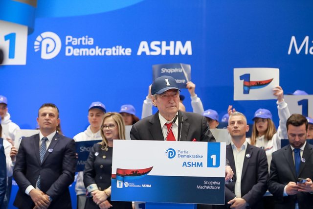 “Të kishin patur në karakter 1/10 e Ilir Vrenozit ishim mes nesh