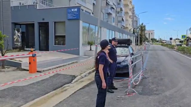 Rr&euml;shqitja masive e dheut n&euml; Durr&euml;s/ Autoritetet rrisin masat e