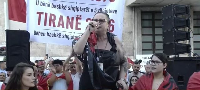 "When will you start your prison?" - Citizen accuses the Prime
