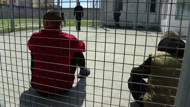 P&euml;rfituesit nga amnistia/ Kriteret e atyre q&euml; p&euml;rfitojn&euml;,