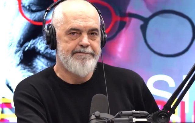 “Nuk hyra në politikë për gjëra të lehta”/