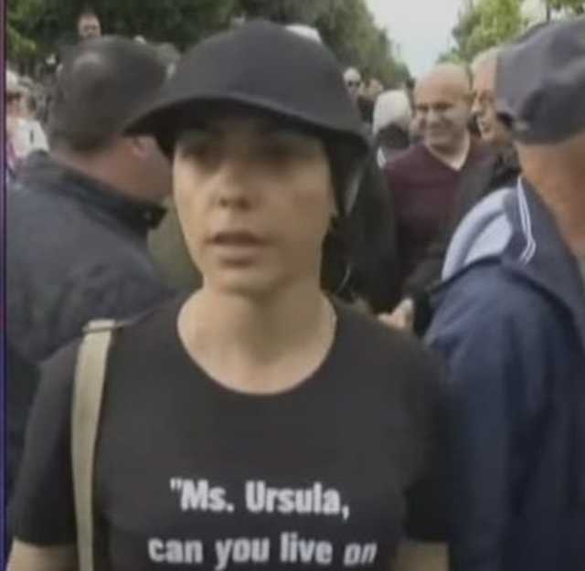 Alma Kaçi e pranishme në protestën e Partisë Demokratike