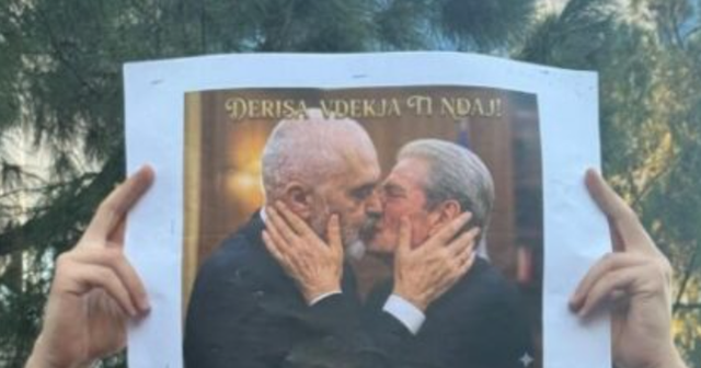 Protestuesit nuk i kursejn&euml; batutat ndaj Ram&euml;s dhe Berish&euml;s me