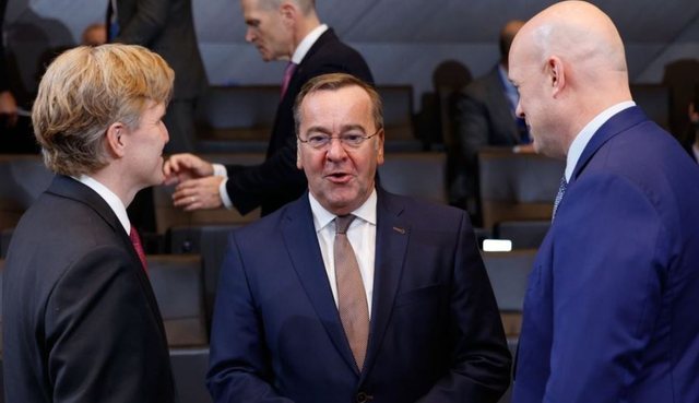 Ambasadori i Uashingtonit n&euml; NATO: Rusia mund t&euml; mos