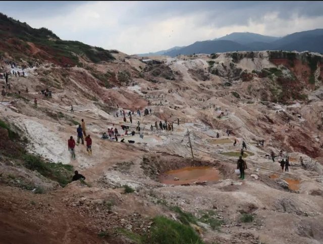 Over 200 dead in coltan mine collapse in eastern Congo