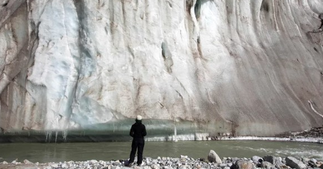 Studimi paralajmëron katastrofën masive: 4,000 akullnaja mund të